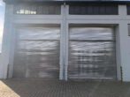 Geräumiges Lager mit 2 Sektionaloren im Gewerbegebiet - Bild